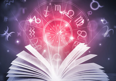 Daily Horoscope vs Birth Chart: What Is the Difference?